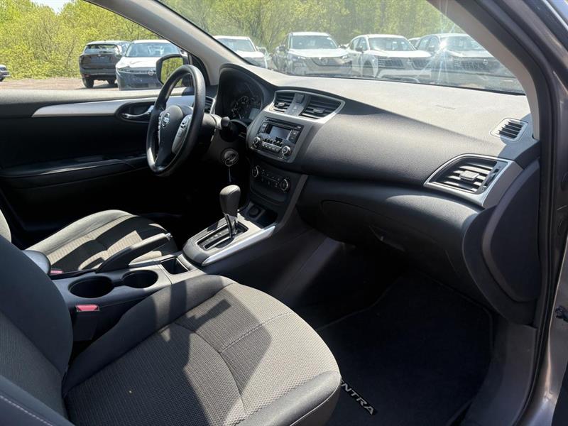 nissan Sentra 2016 - 31