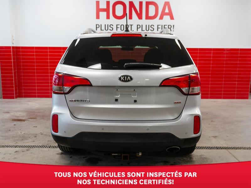 kia Sorento 2015 - 11