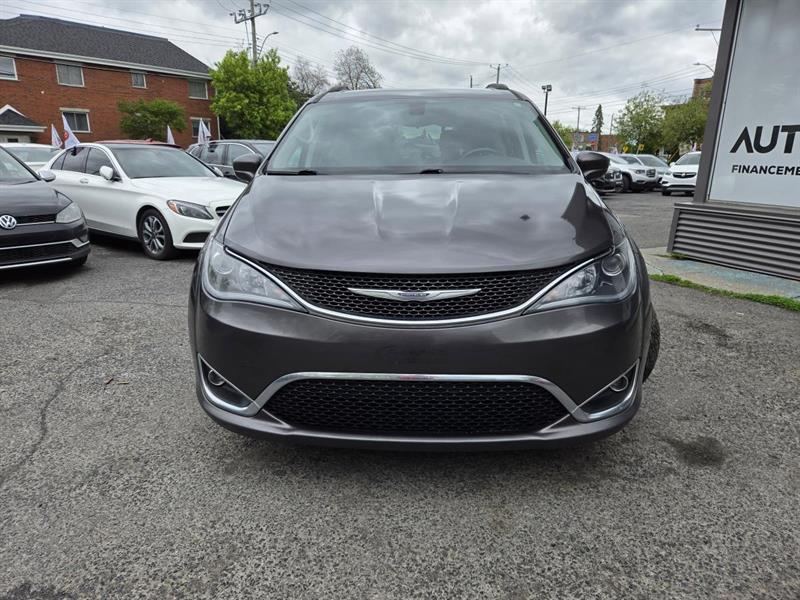 chrysler Pacifica 2017 - 2