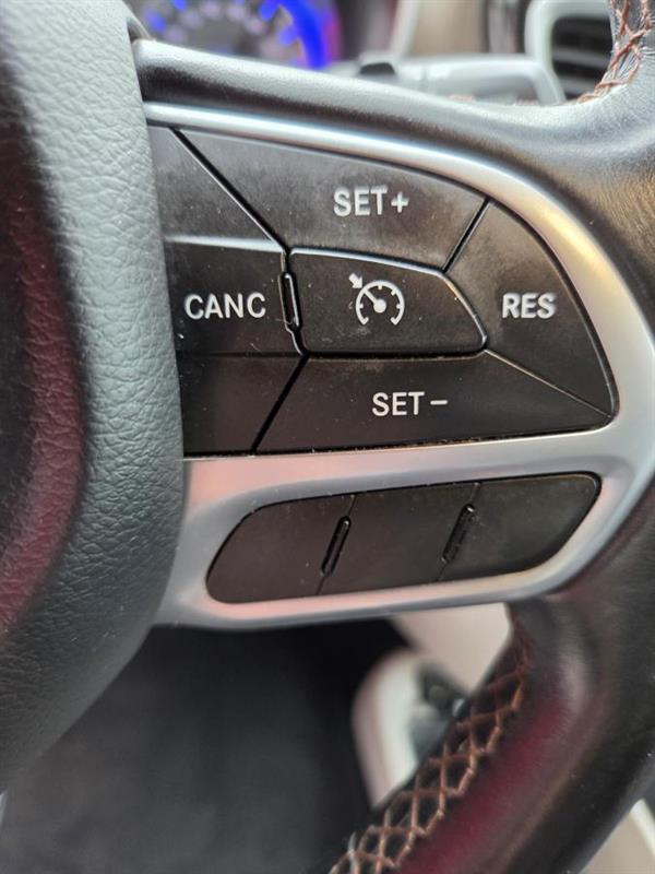 chrysler Pacifica 2017 - 21