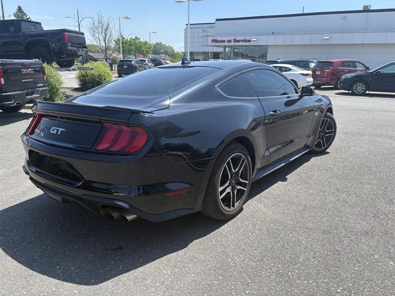 ford Mustang 2022 - 5