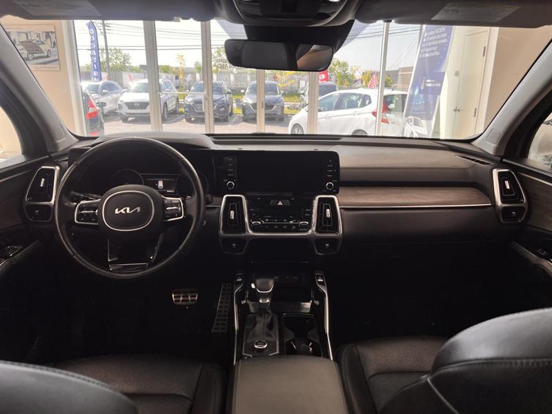 kia Sorento 2022 - 17