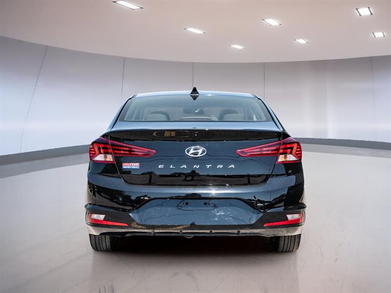 hyundai Elantra 2019 - 10
