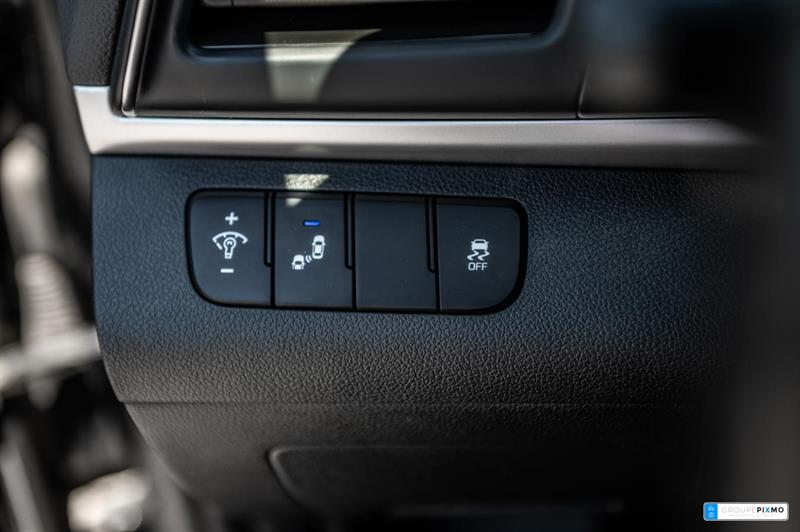 hyundai Elantra 2019 - 16