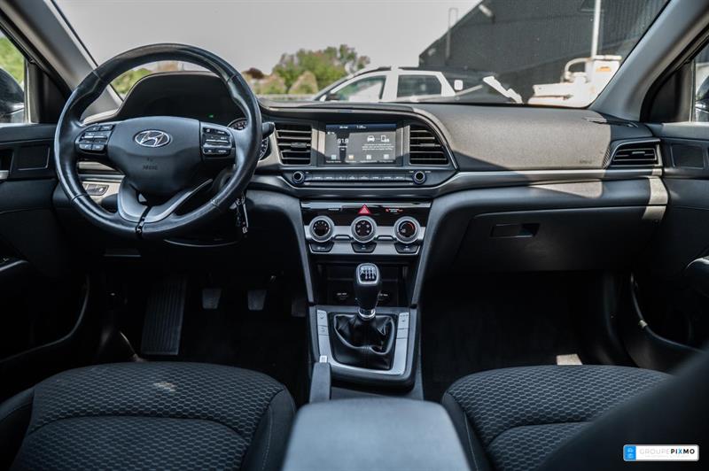 hyundai Elantra 2019 - 27