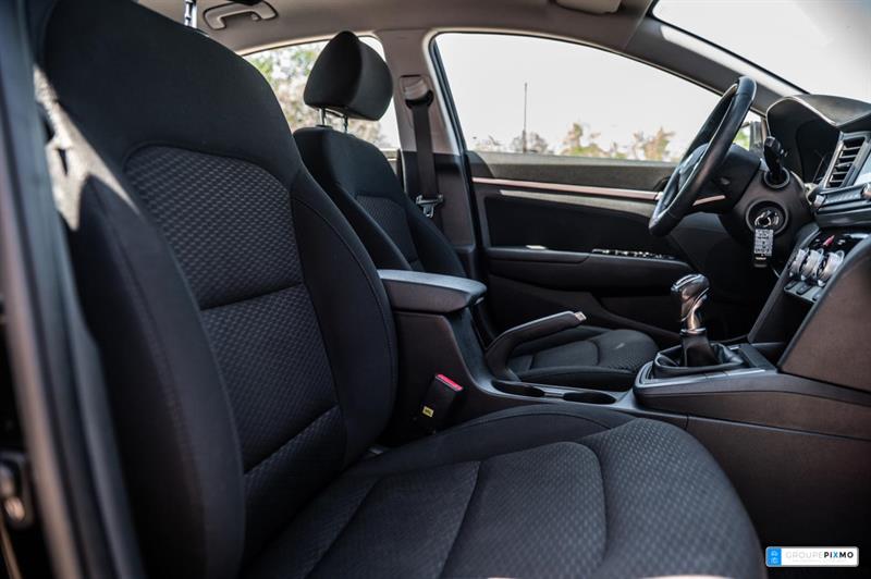hyundai Elantra 2019 - 31