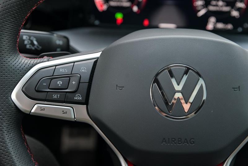 volkswagen Golf GTI 2025 - 14