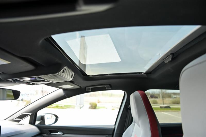 volkswagen Golf GTI 2025 - 19
