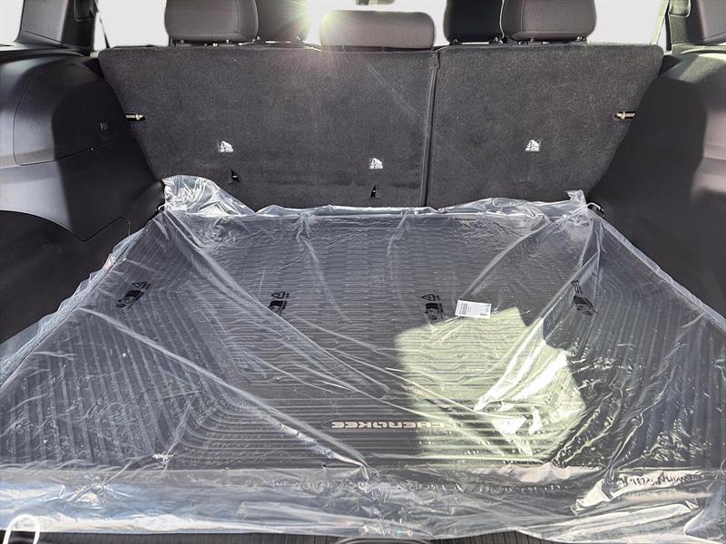 jeep Cherokee 2026 - 28