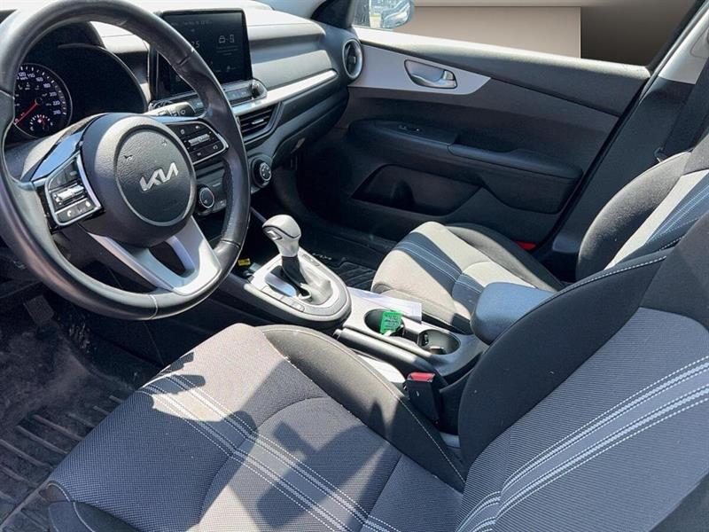 kia Forte 2022 - 5