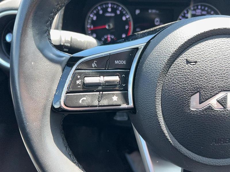 kia Forte 2022 - 9