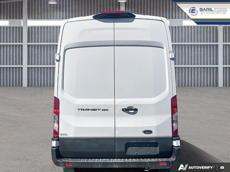 ford Transit fourgon utilitaire 2023 - 5