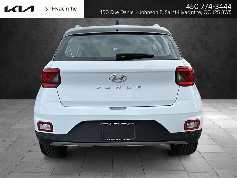 hyundai Venue 2021 - 4