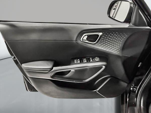 kia Soul 2023 - 12
