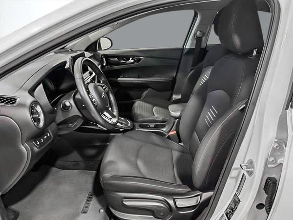kia Forte 2020 - 13
