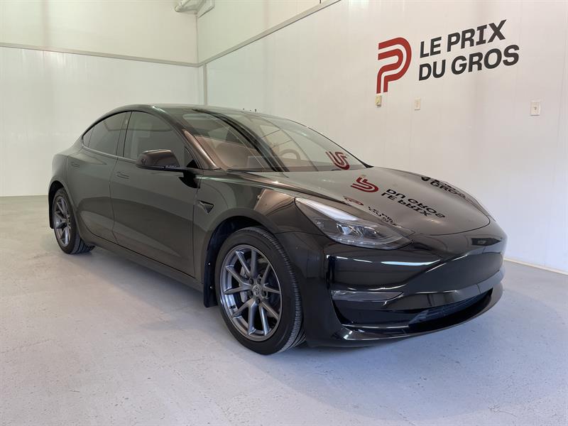 tesla Model 3 2023