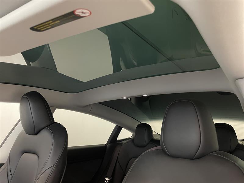 tesla Model 3 2023 - 19