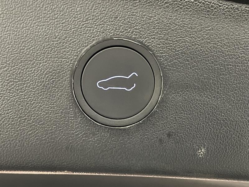 tesla Model 3 2023 - 22