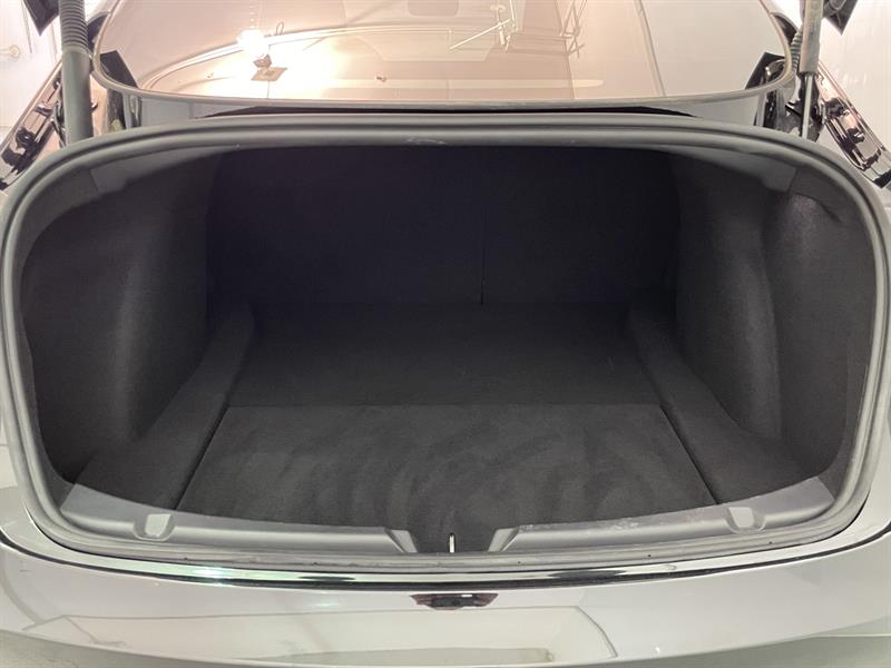 tesla Model 3 2023 - 23