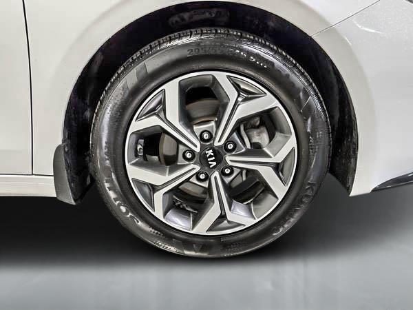 kia Forte 2020 - 10