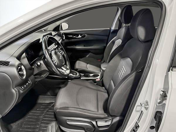 kia Forte 2020 - 13