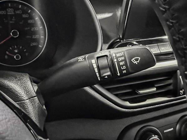 kia Forte 2020 - 18