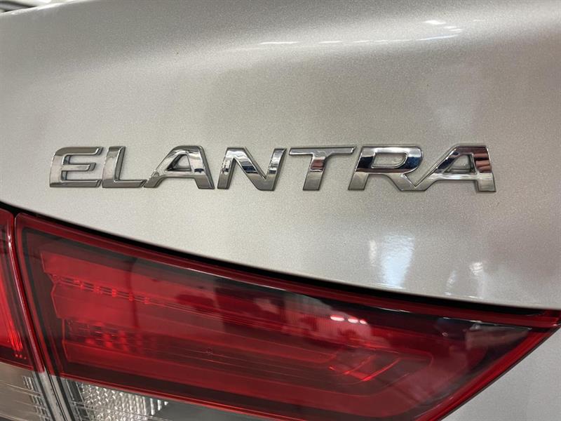 hyundai Elantra 2016 - 17