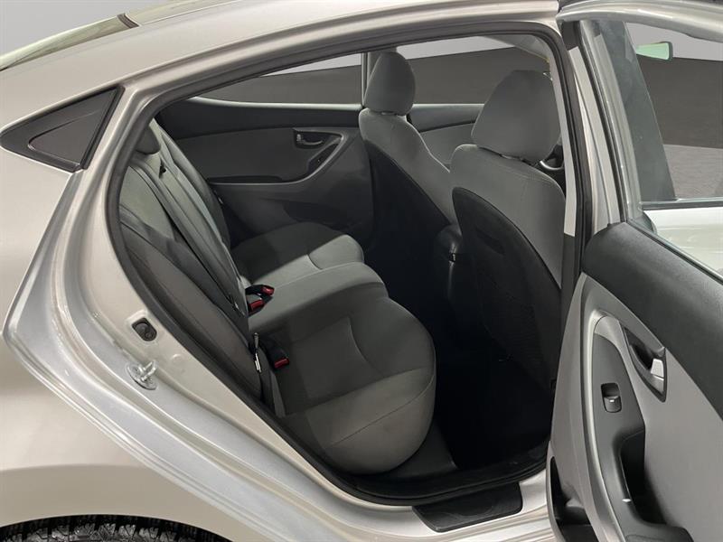 hyundai Elantra 2016 - 21