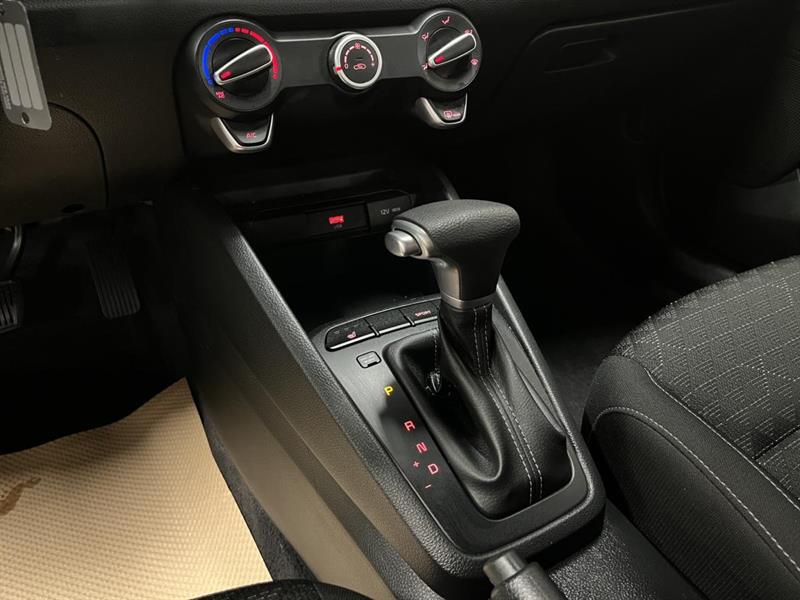 kia Rio5 2021 - 15