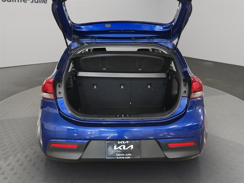 kia Rio5 2021 - 21
