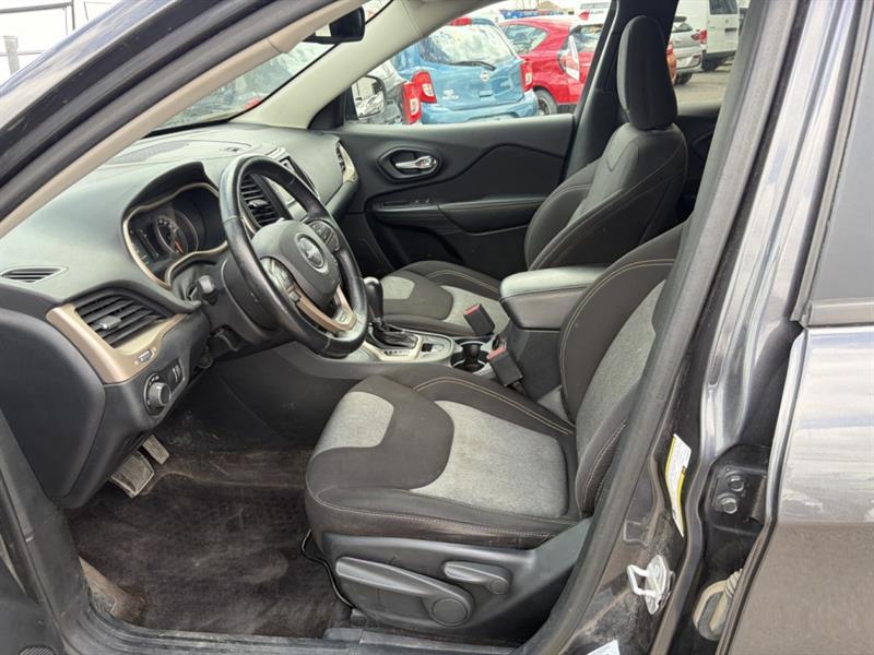 jeep Cherokee 2016 - 10