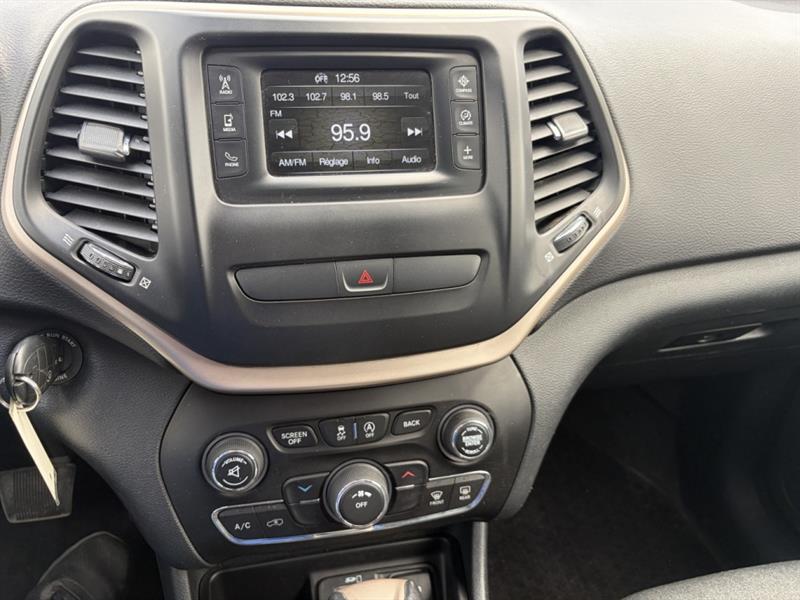 jeep Cherokee 2016 - 13