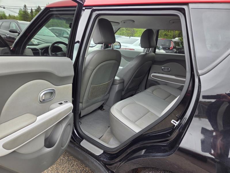 kia Soul EV 2016 - 11