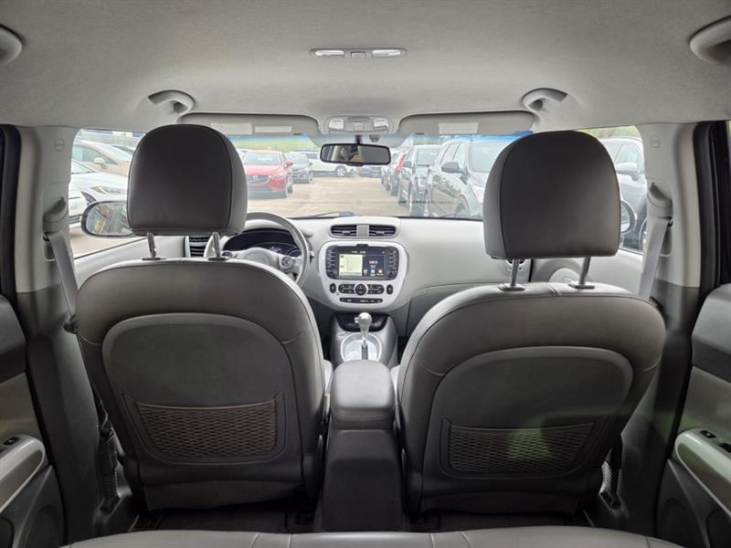 kia Soul EV 2016 - 14