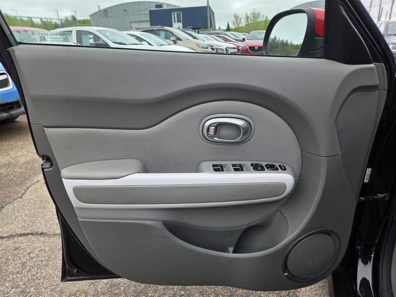 kia Soul EV 2016 - 24
