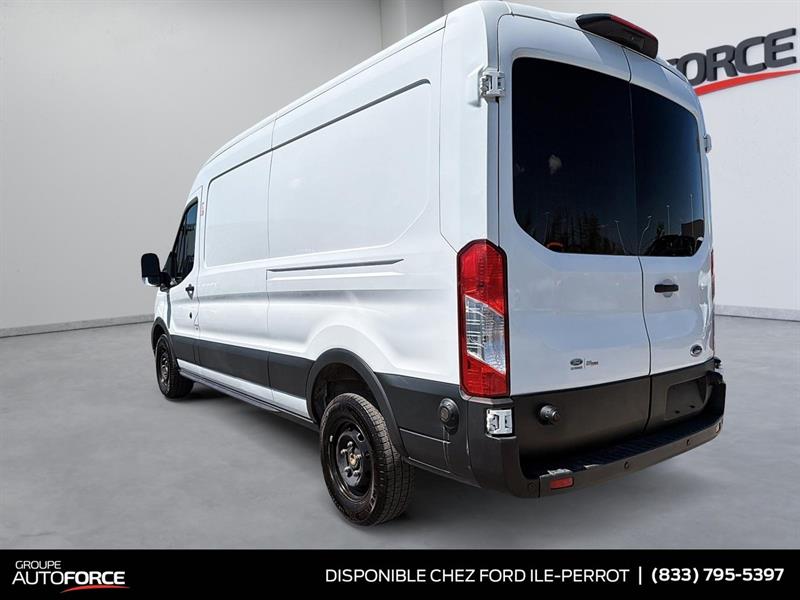 ford Transit Cargo Van 2023 - 4