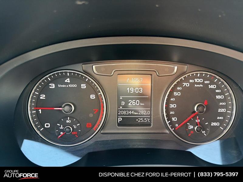 audi Q3 2016 - 12