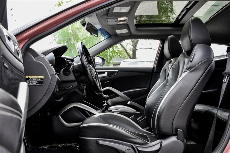 hyundai Veloster 2015 - 12