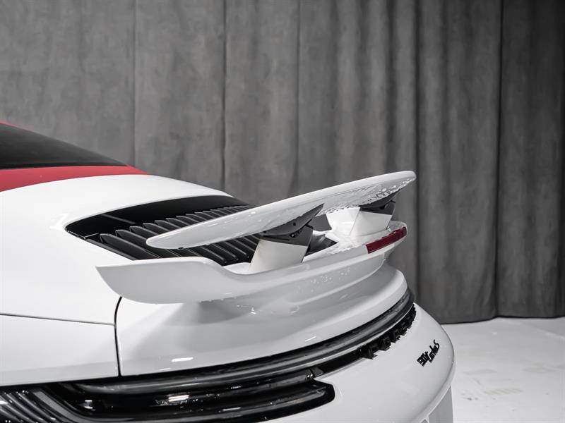 porsche 911 2021 - 12