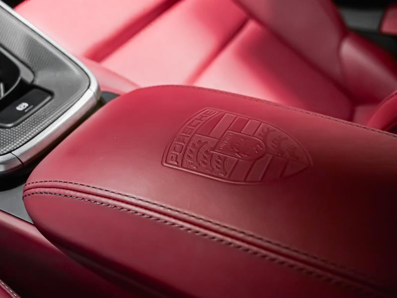 porsche 911 2021 - 32