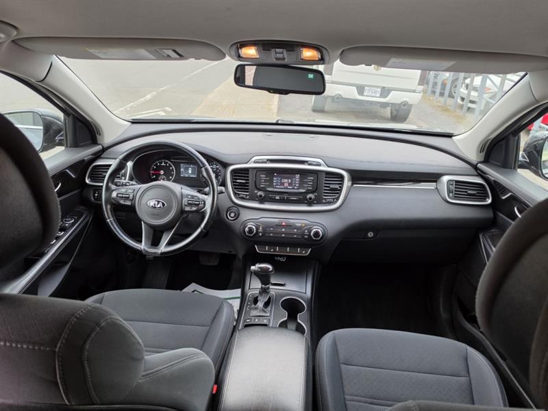kia Sorento 2016 - 6
