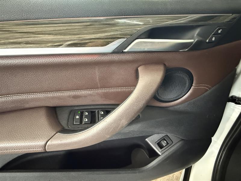 bmw X1 2016 - 10