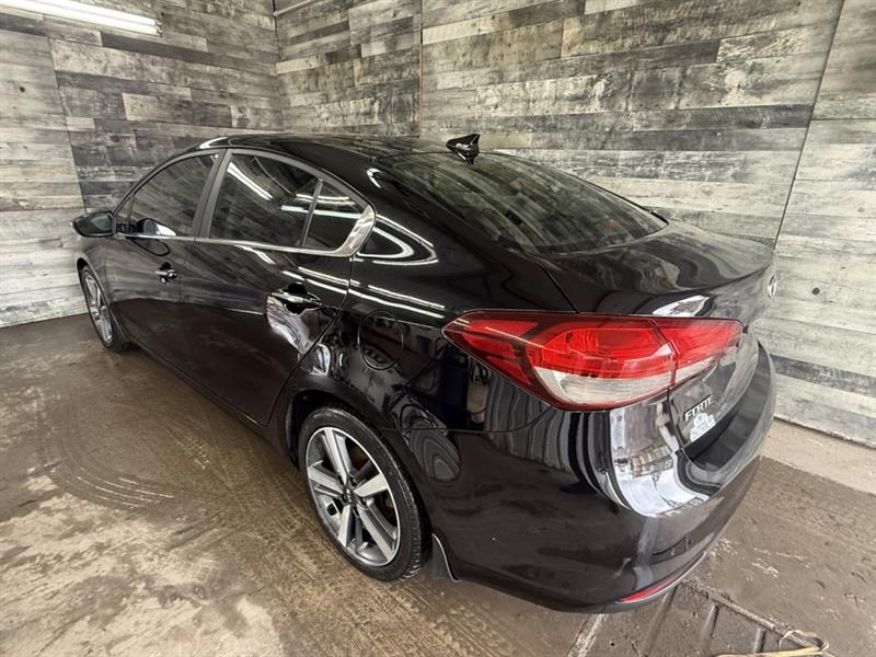 kia Forte 2018 - 13