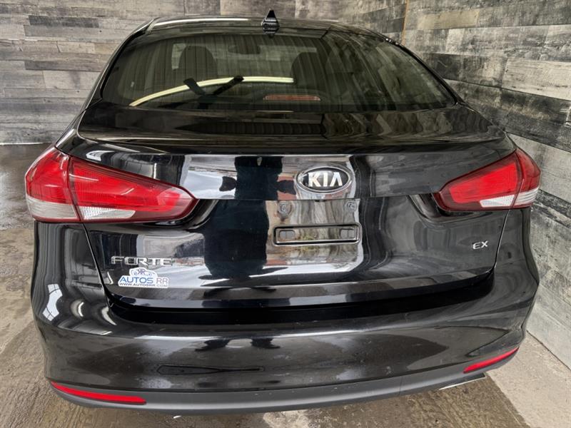 kia Forte 2018 - 14