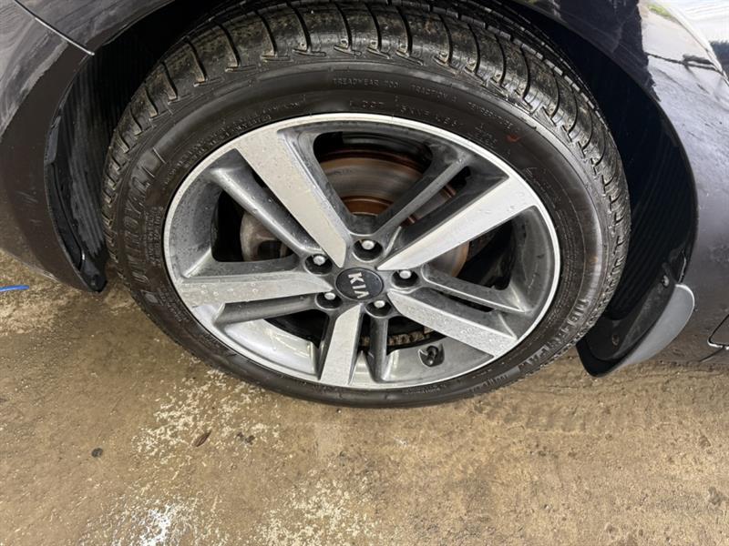 kia Forte 2018 - 16