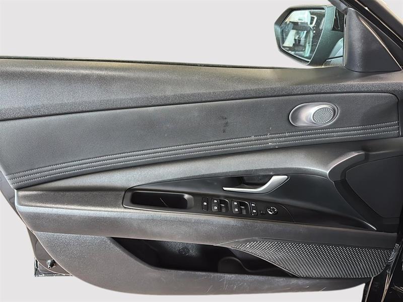 hyundai Elantra 2023 - 12