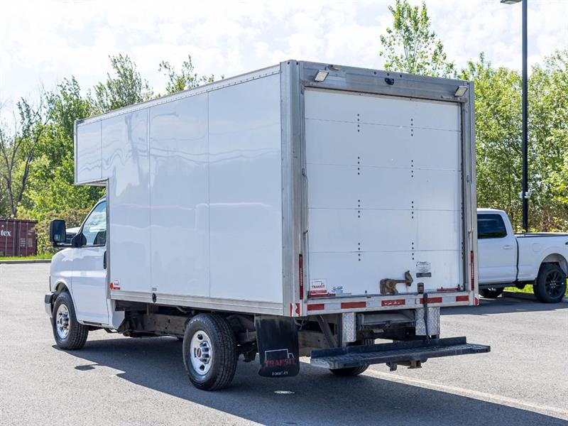 gmc Fourgonnette commerciale tronquée Savana 2021 - 5