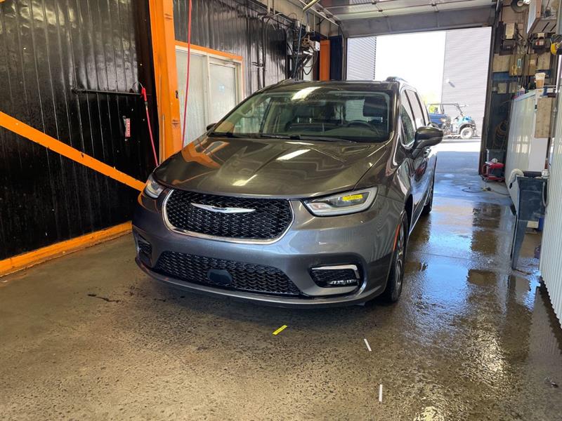 chrysler Pacifica Hybrid 2022