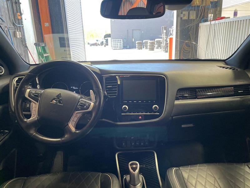 mitsubishi Outlander PHEV 2022 - 12