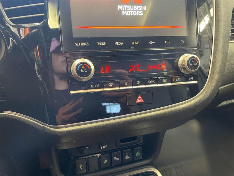 mitsubishi Outlander PHEV 2022 - 17